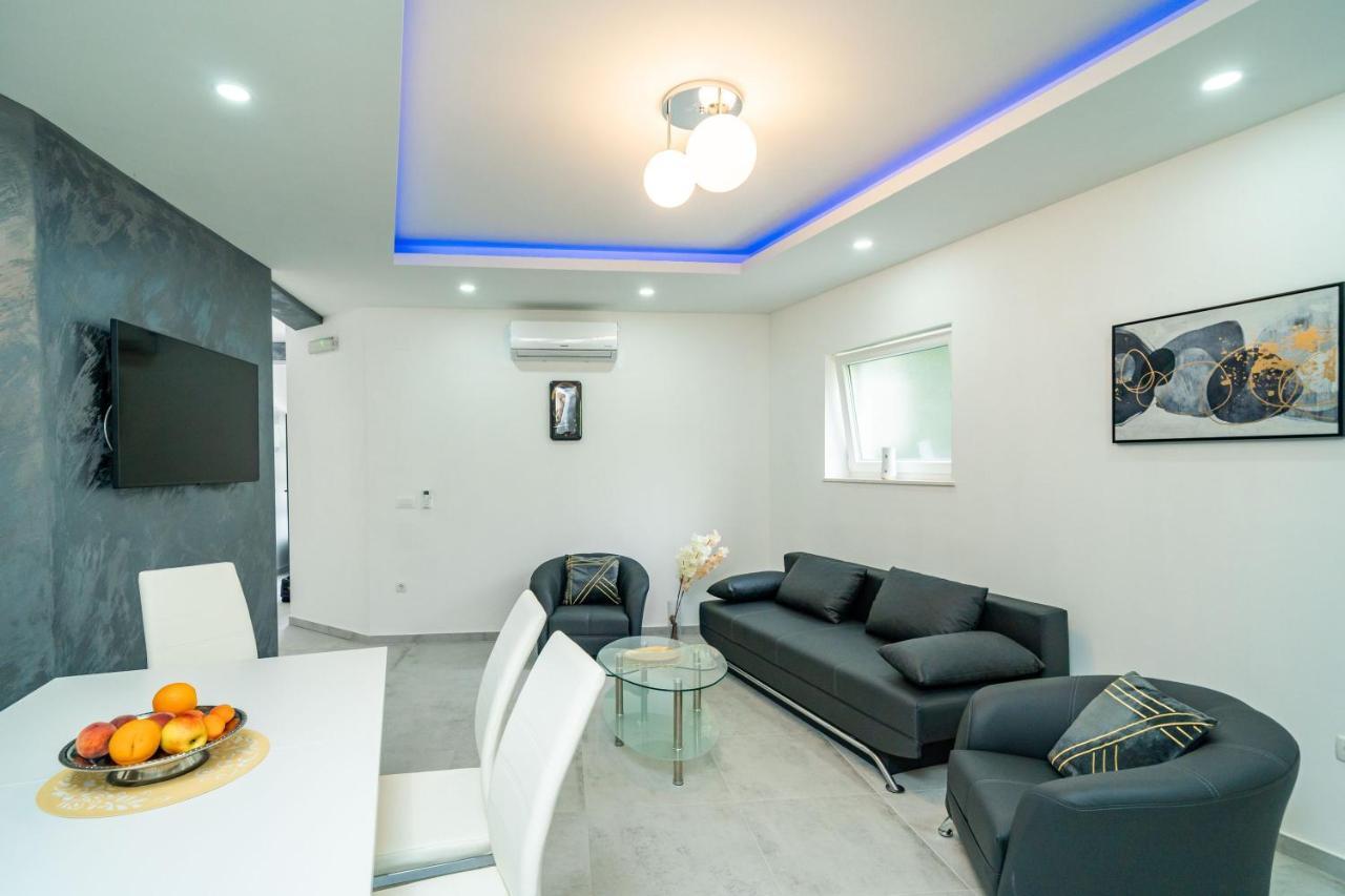 מולונאט Hidden Gem Apartment מראה חיצוני תמונה