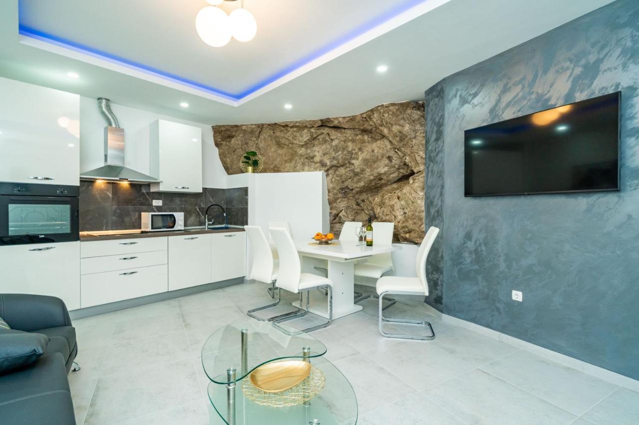 מולונאט Hidden Gem Apartment מראה חיצוני תמונה